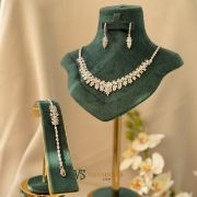 تصویر  سرویس نقره زنانه کد SRJ106
